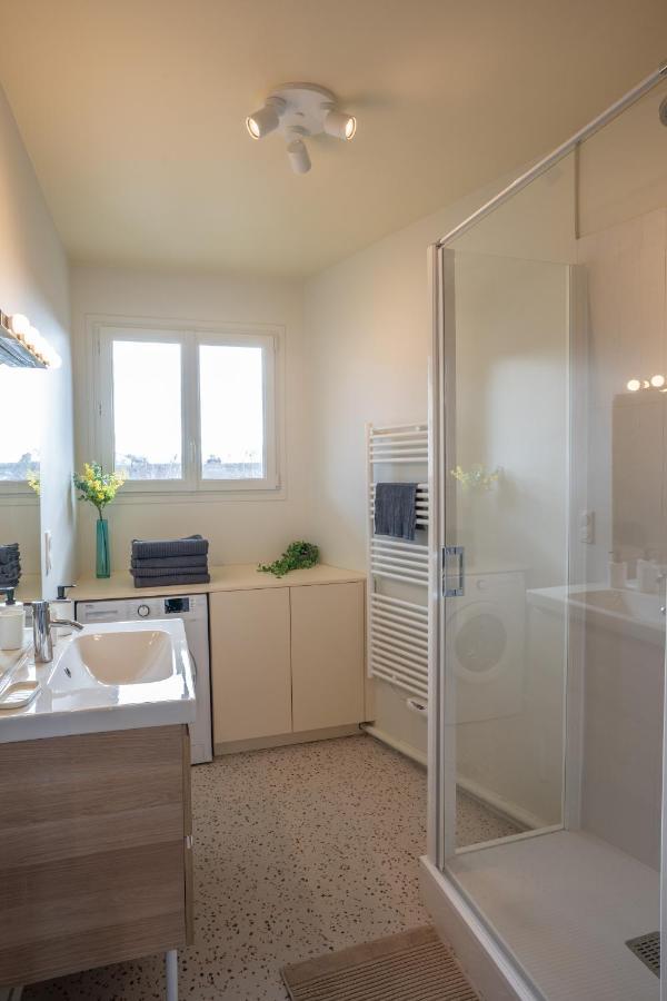Tours Centre - Proche Gare - Parking Velo - Balcon - Arrivee Autonome Apartment Exterior foto
