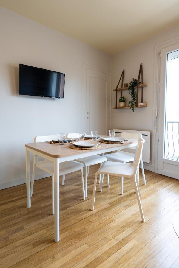 Tours Centre - Proche Gare - Parking Velo - Balcon - Arrivee Autonome Apartment Exterior foto